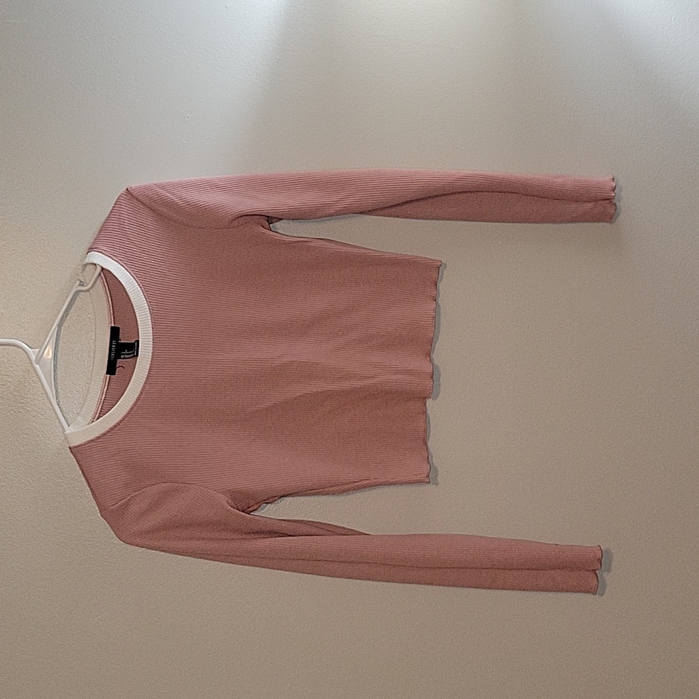 Forever 21 long sleeve crop top sz small